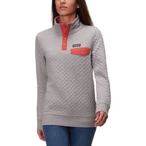 ⭐️PATAGONIA gray and coral quilted sweatshirt ⭐️